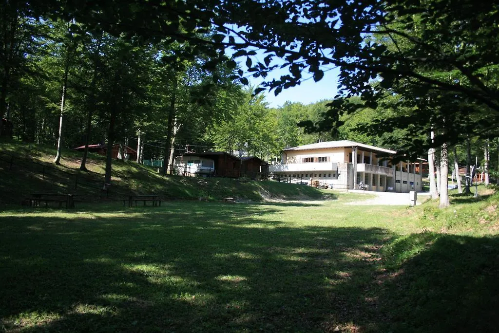 Kemp Hotel Campeggio Di Schia Tizzano Val Parma